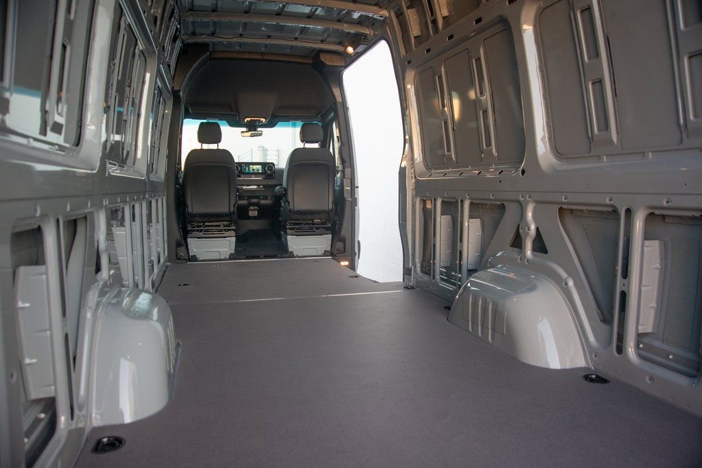 New 2025 Mercedes-Benz Sprinter 2500 image 35
