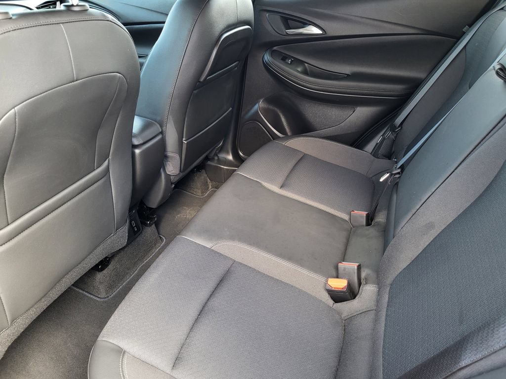 Used 2023 Buick Encore GX Select w/ Sport Touring Package FWD image 21