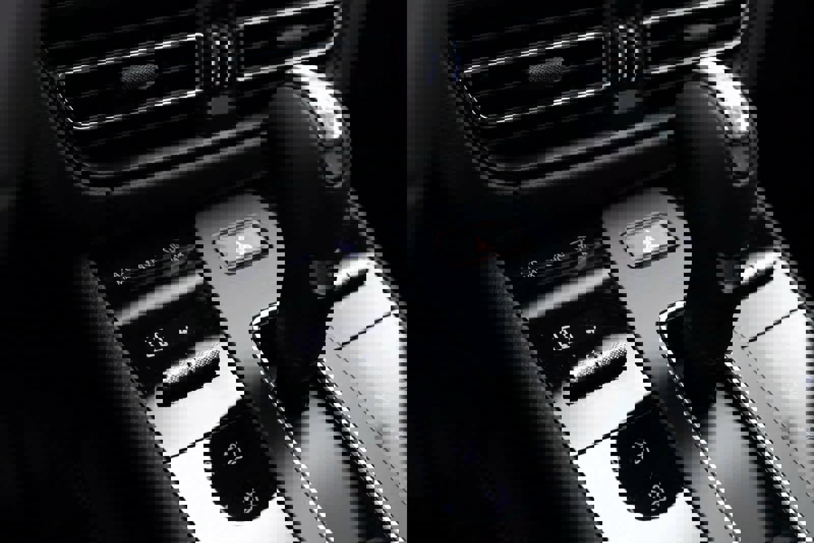 Certified 2025 Porsche Macan Turbo image 22