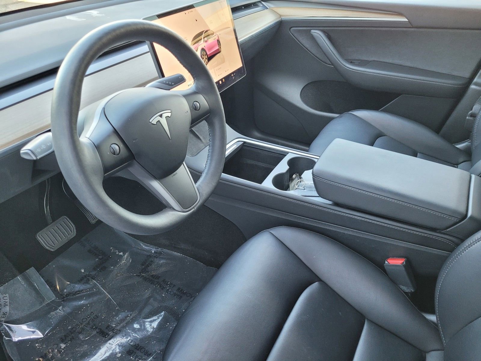 Used 2022 Tesla Model Y Long Range image 19