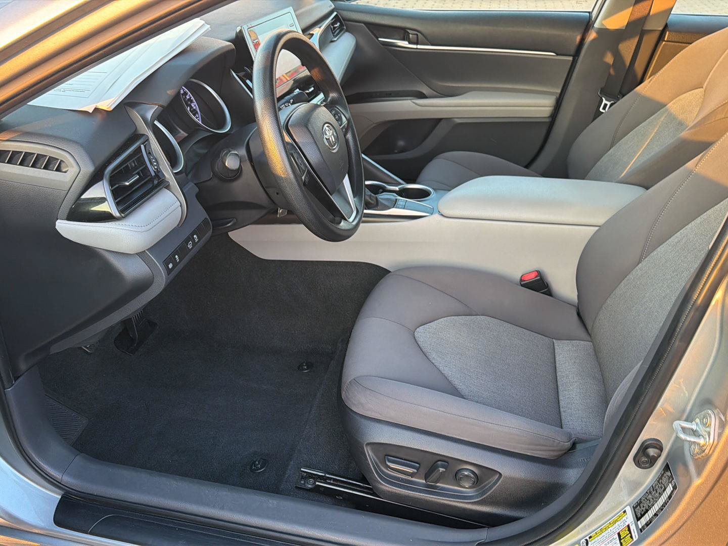 Certified 2022 Toyota Camry LE FWD image 10