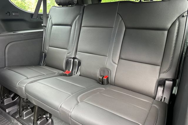 New 2026 GMC Yukon XL Denali w/ Denali Reserve Package image 17