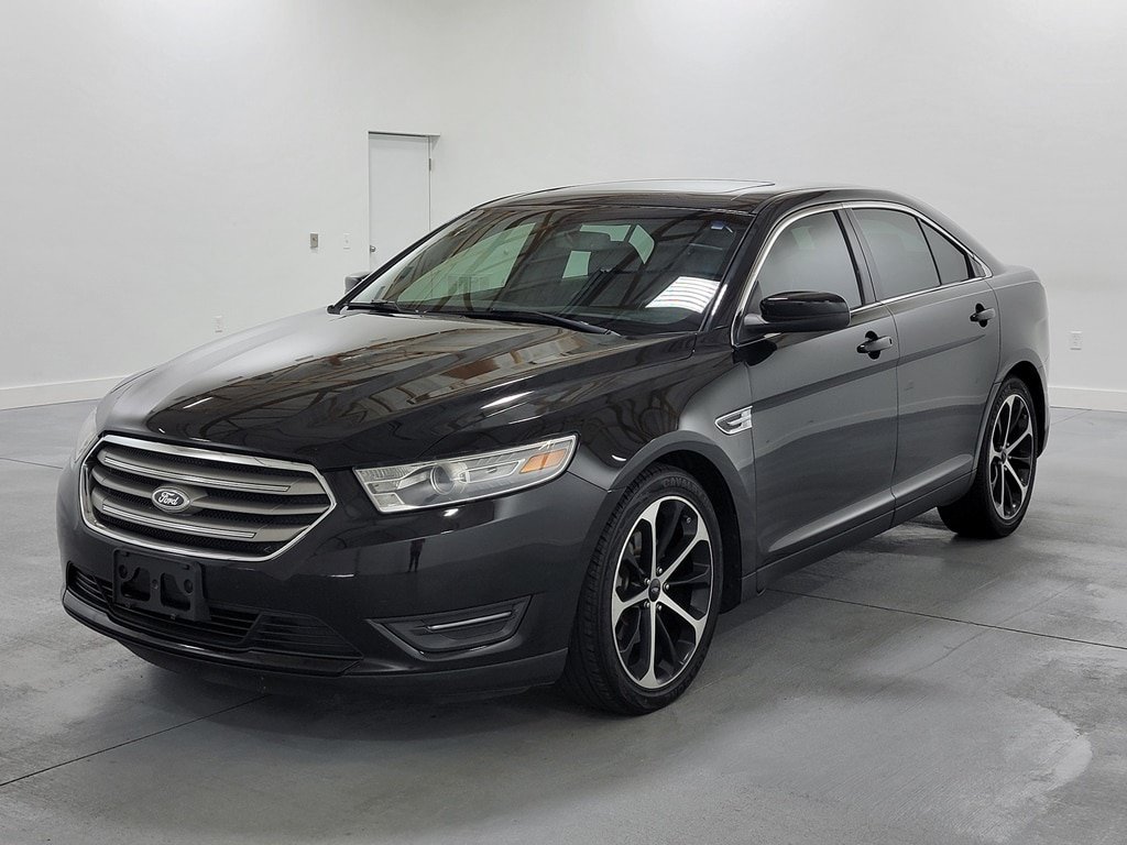 Used 2014 Ford Taurus SEL w/ Equipment Group 201A FWD image 4