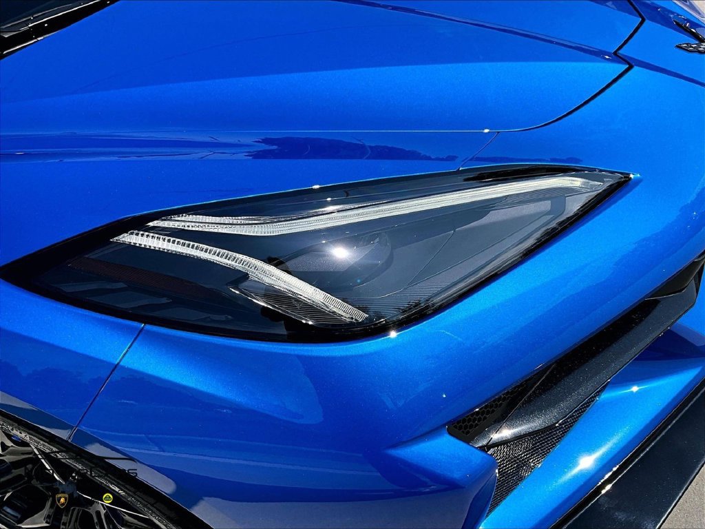 Used 2024 Chevrolet Corvette Z06 w/ Stealth Interior Trim Package RWD image 21
