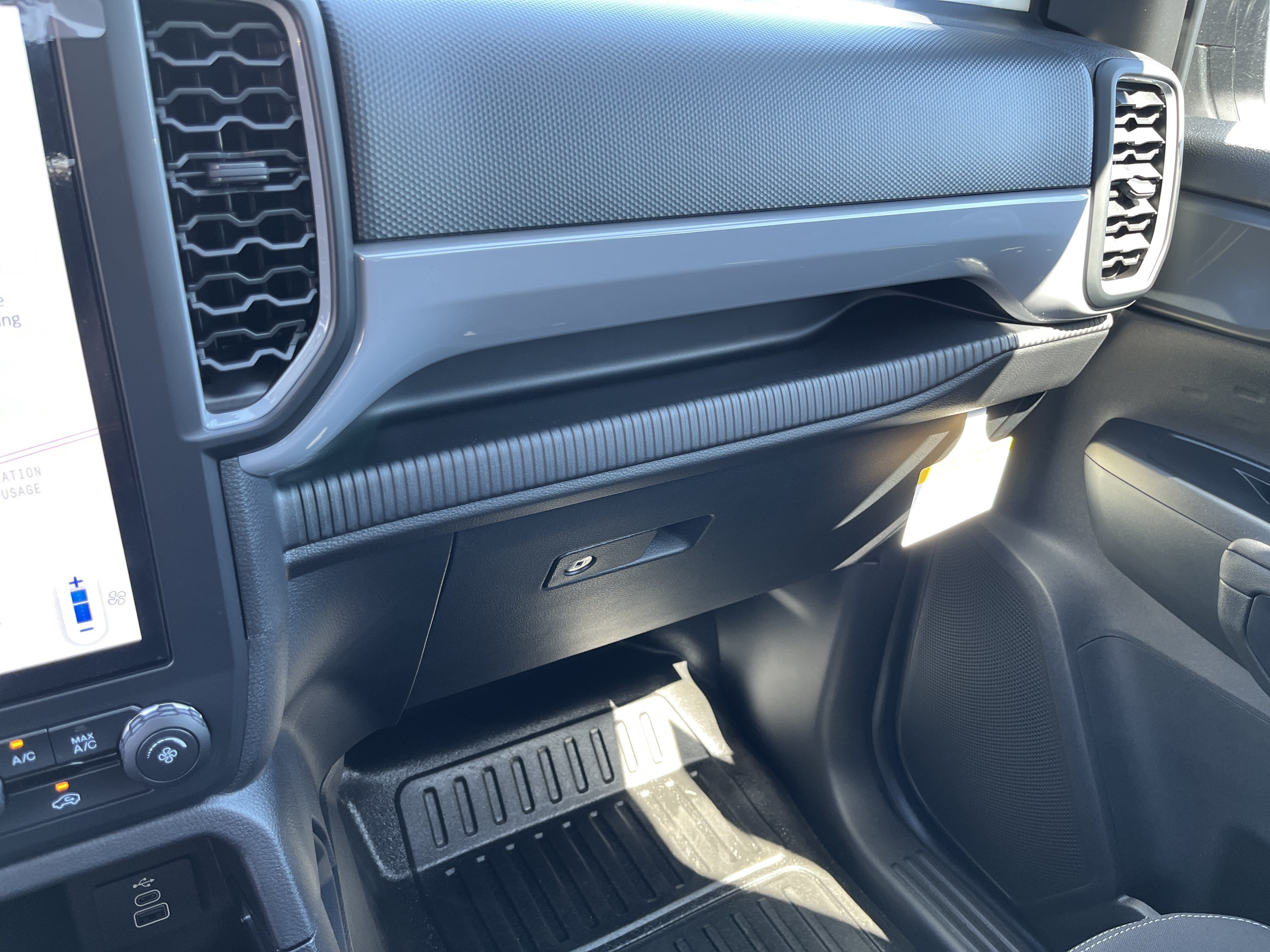 New 2026 Ford Ranger XL RWD image 23
