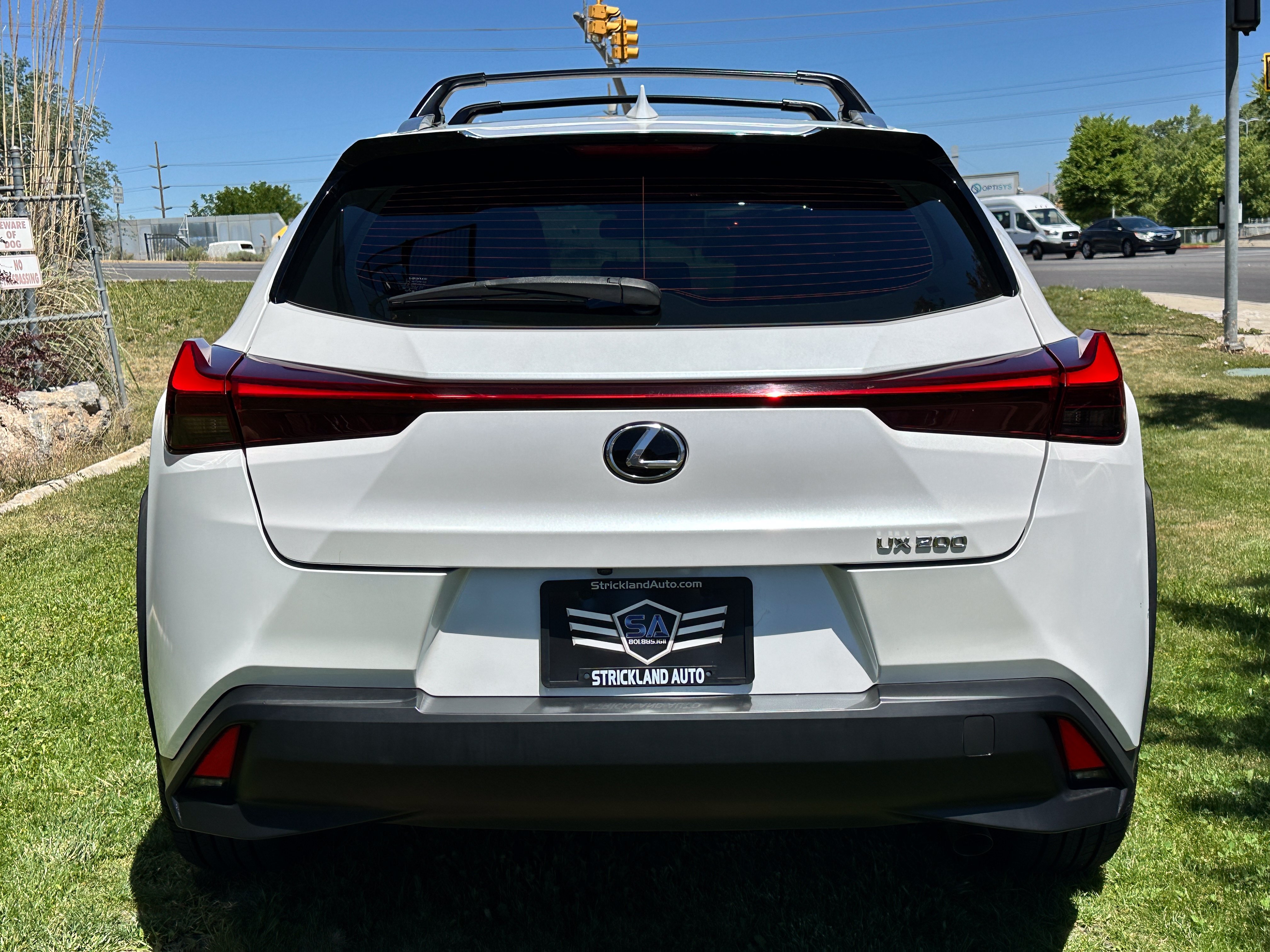 Used 2019 Lexus UX 200 w/ Accessory Package 2 FWD image 8