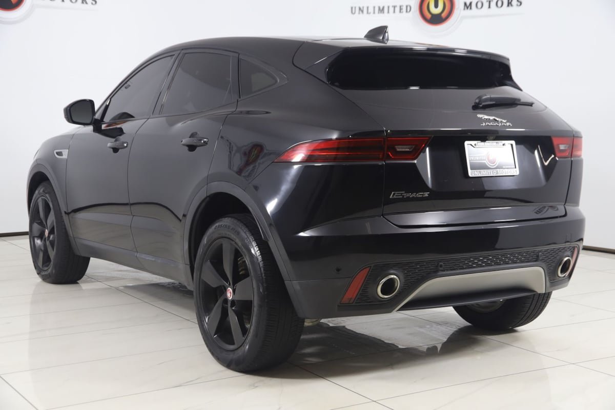 Used 2022 Jaguar E-PACE SE AWD/4WD image 4