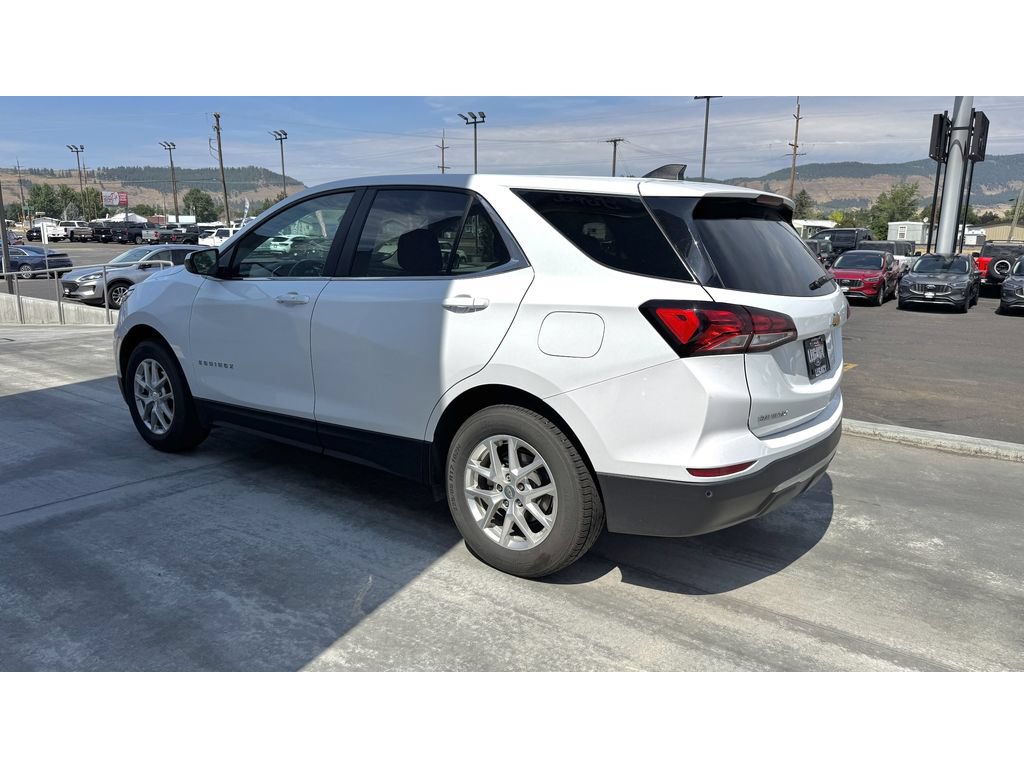 Used 2024 Chevrolet Equinox LT AWD/4WD image 5