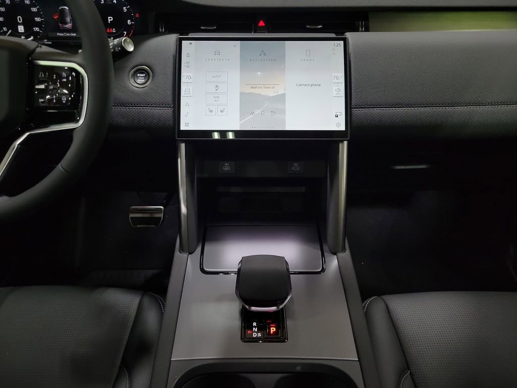 New 2025 Land Rover Discovery Sport Dynamic SE image 26