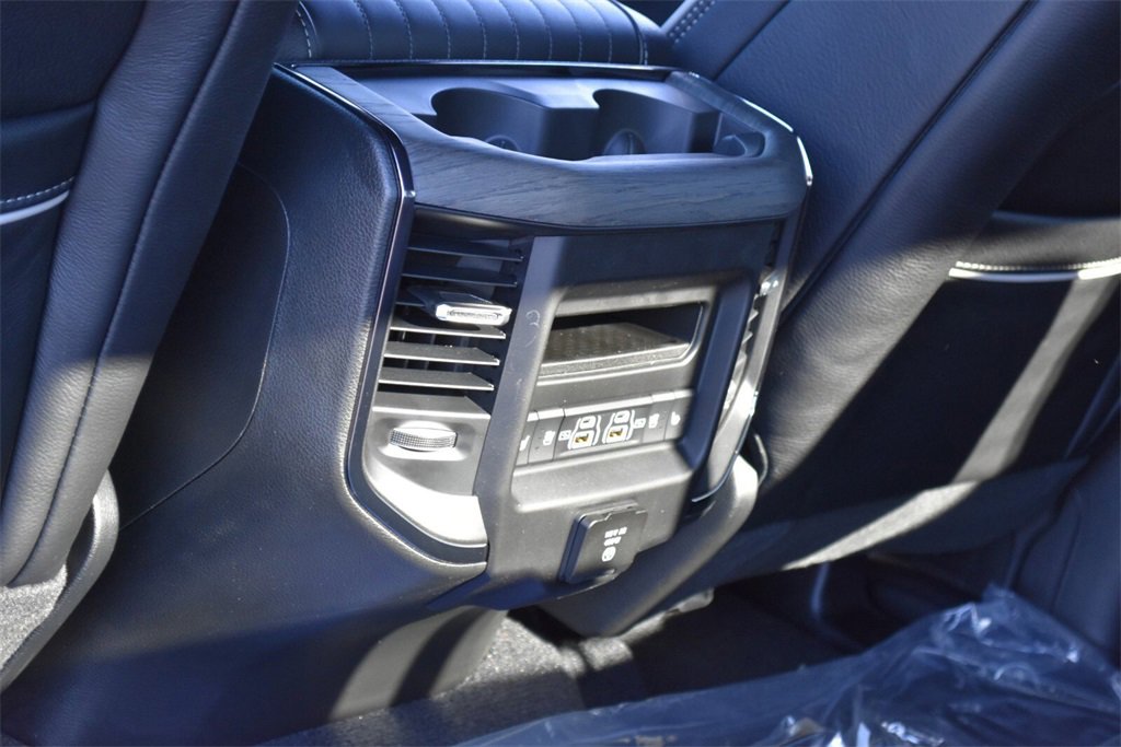 New 2026 RAM 1500 Limited w/ Trailer Tow Group image 27