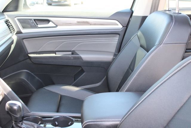 Used 2023 Volkswagen Atlas SEL image 33