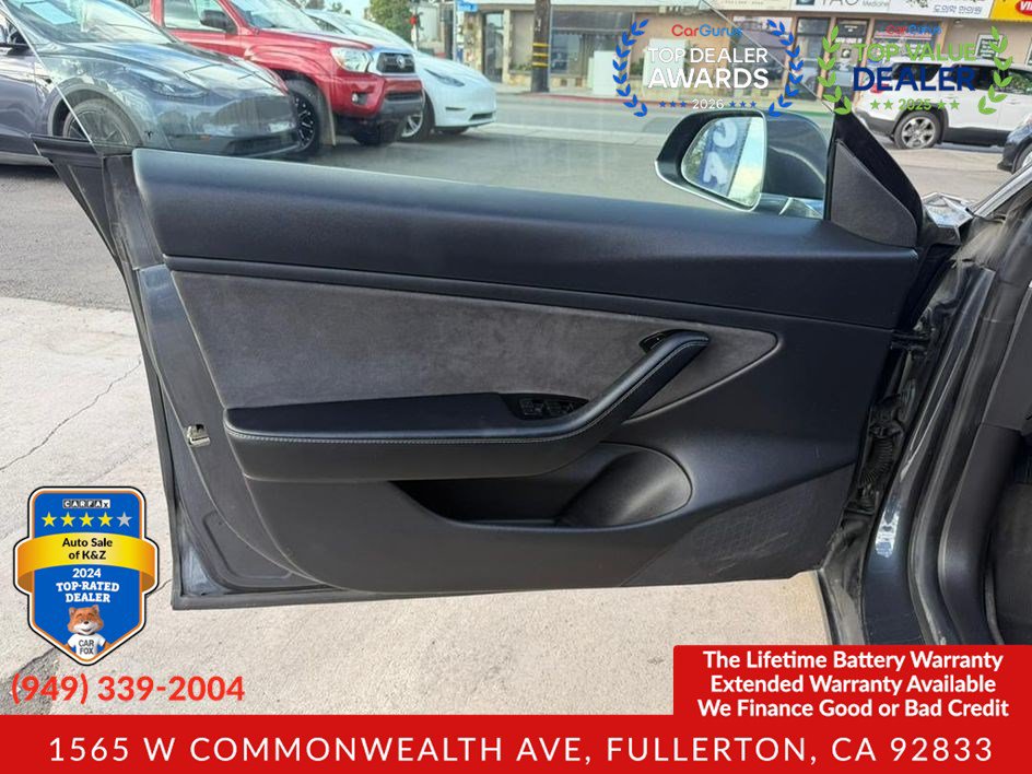 Used 2019 Tesla Model 3 Standard Range Plus RWD image 25