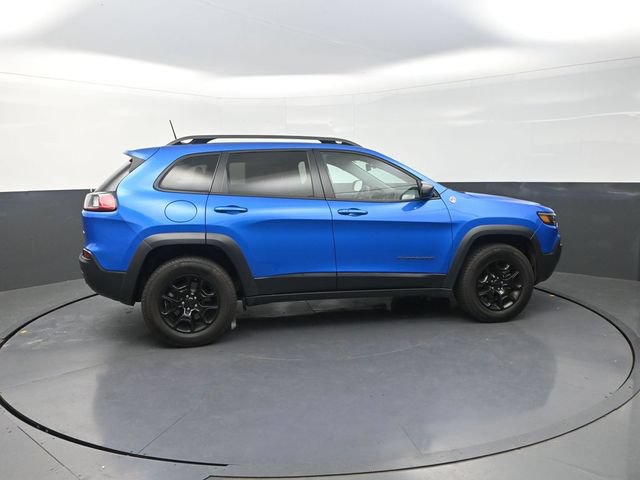 Used 2019 Jeep Cherokee Trailhawk w/ Comfort/Convenience Group AWD/4WD image 11