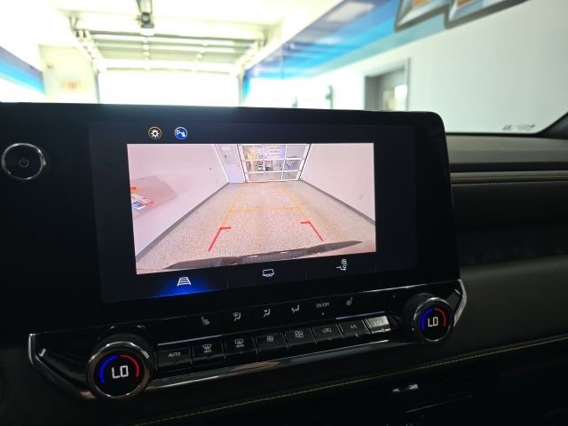 Certified 2024 Chevrolet Colorado ZR2 w/ Safety Package image 23