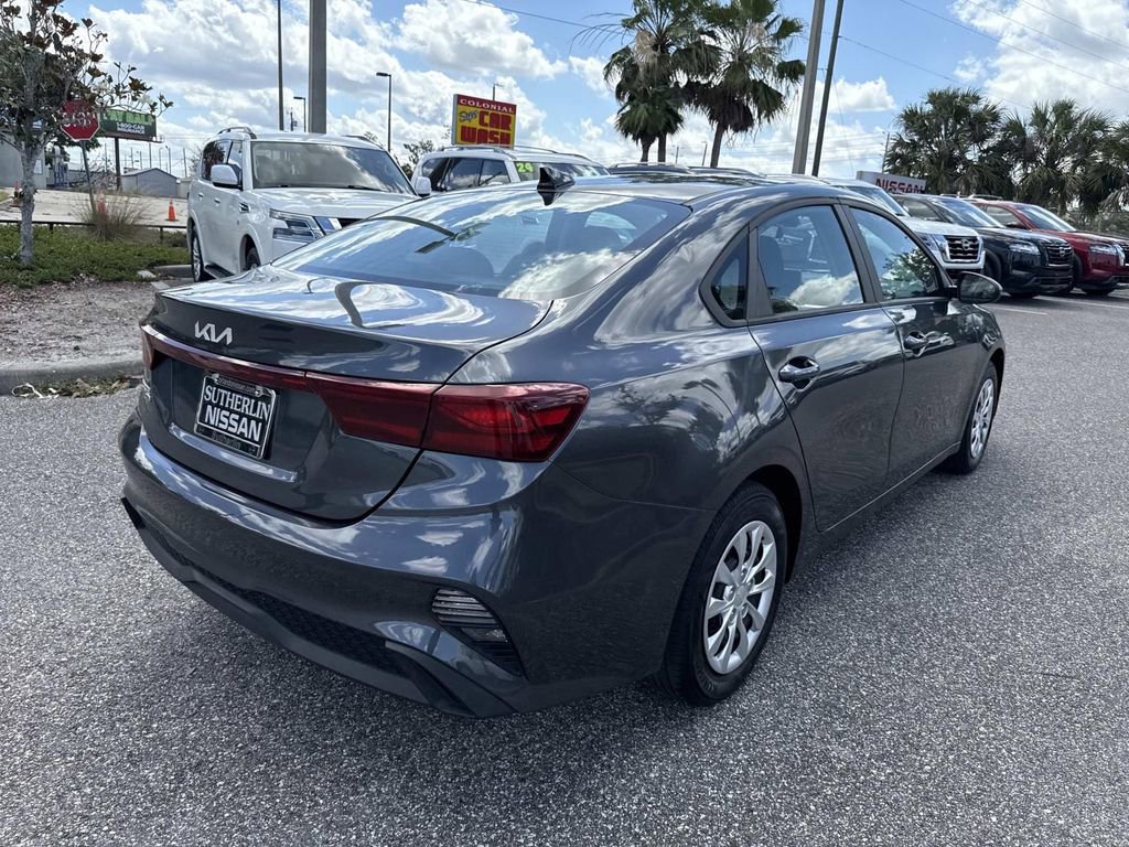 Used 2024 Kia Forte LX FWD image 4