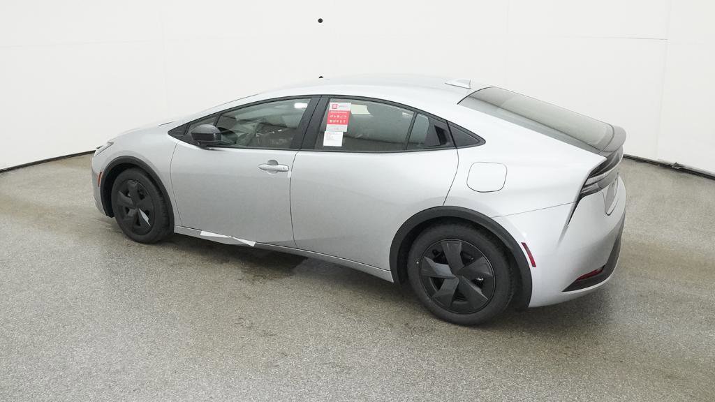 New 2025 Toyota Prius SE image 12