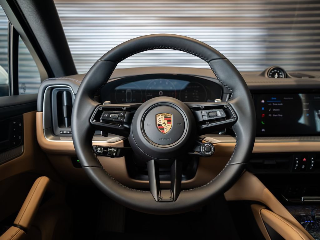 New 2026 Porsche Cayenne Coupe AWD/4WD image 26