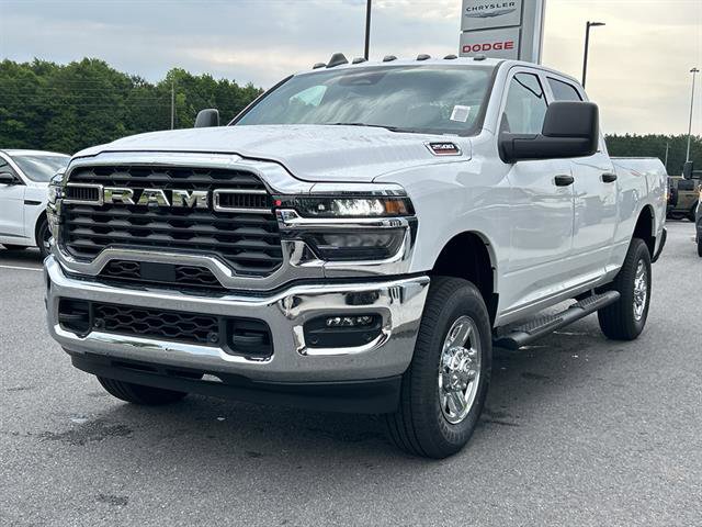 New 2025 RAM 2500 Tradesman w/ Chrome Appearance Group