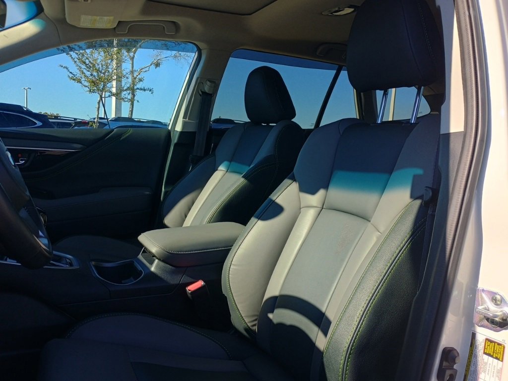 Certified 2022 Subaru Outback Onyx Edition XT w/ Popular Package #2 image 14