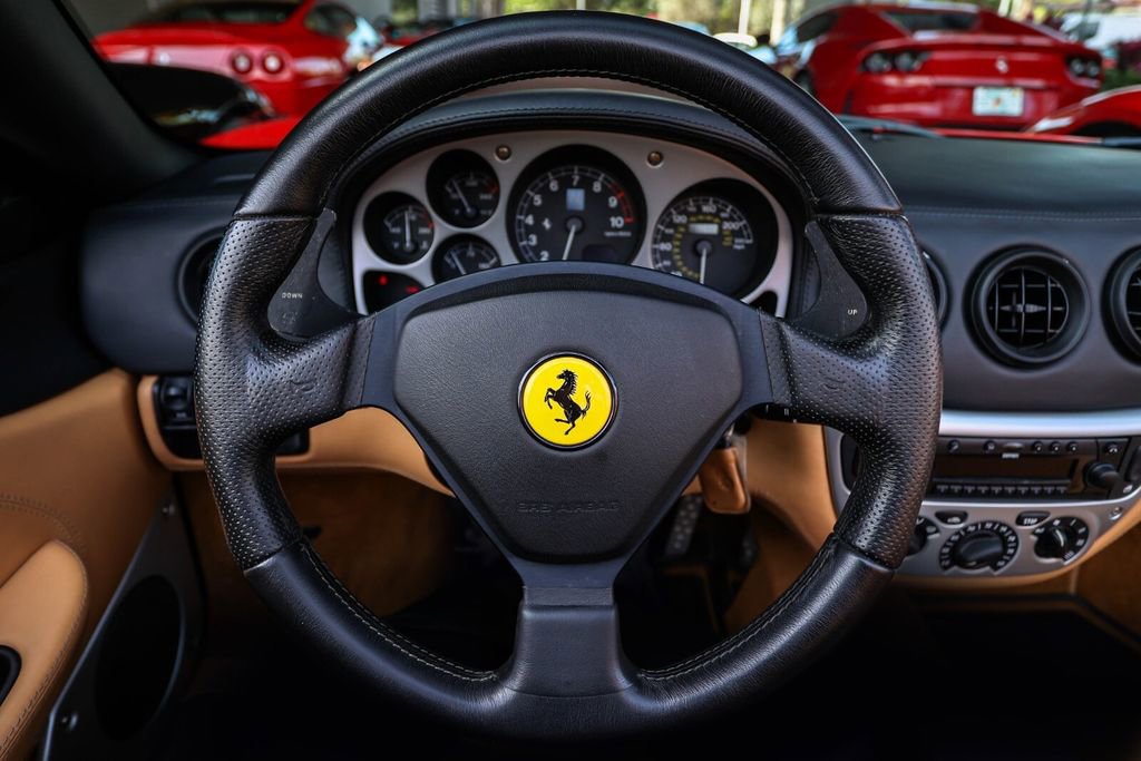 Used 2005 Ferrari 360 Spider image 26
