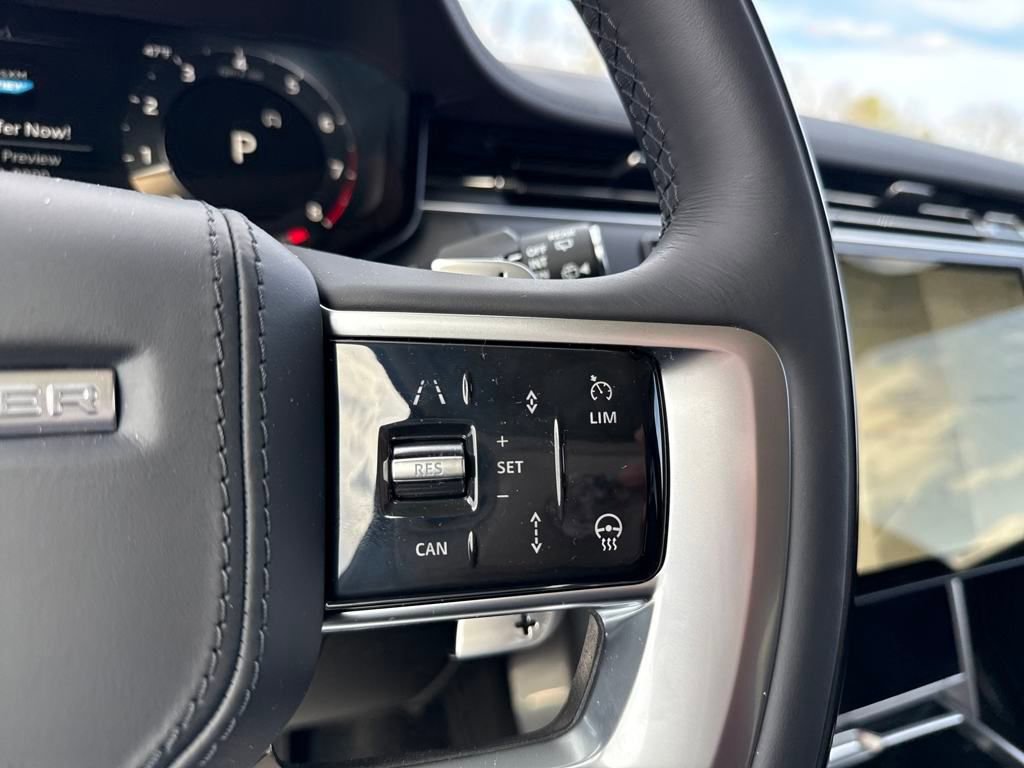 New 2025 Land Rover Range Rover SE AWD/4WD image 20