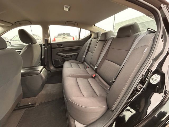 Used 2022 Nissan Altima 2.5 SV AWD/4WD image 35