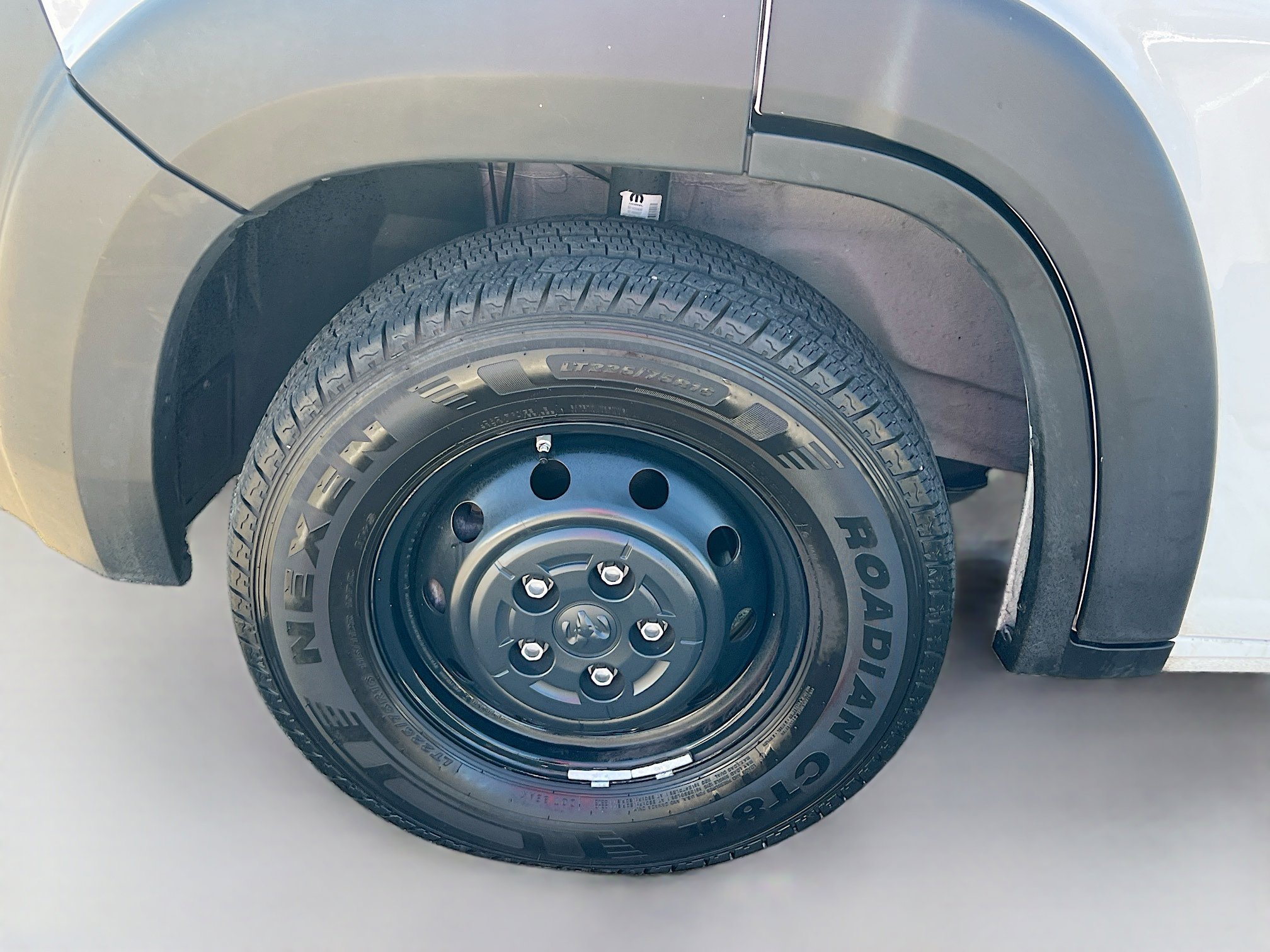 Used 2023 RAM ProMaster 2500 w/ Driver Convenience Group (A) image 13