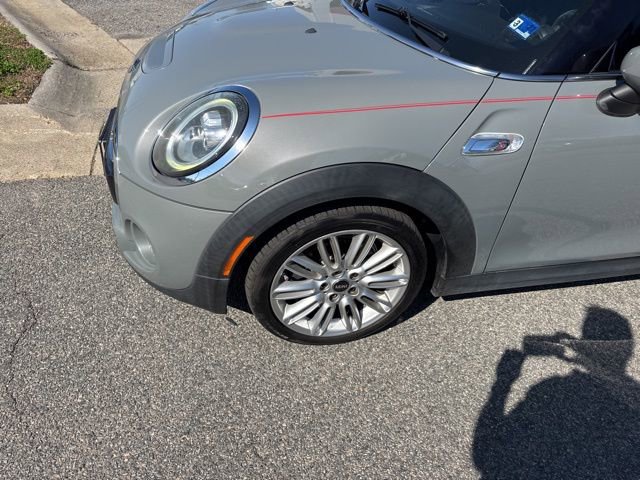 Used 2020 MINI Cooper S image 3