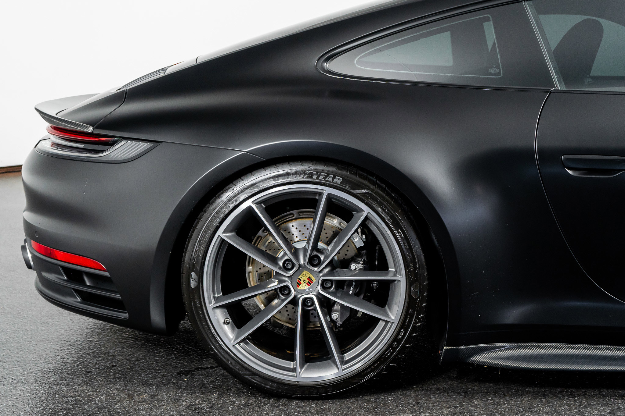 Used 2021 Porsche 911 Carrera image 6