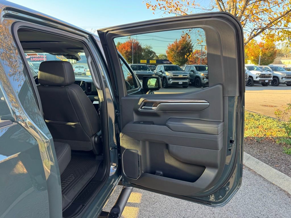 New 2026 Chevrolet Silverado 1500 LT Trail Boss w/ Safety Package image 20