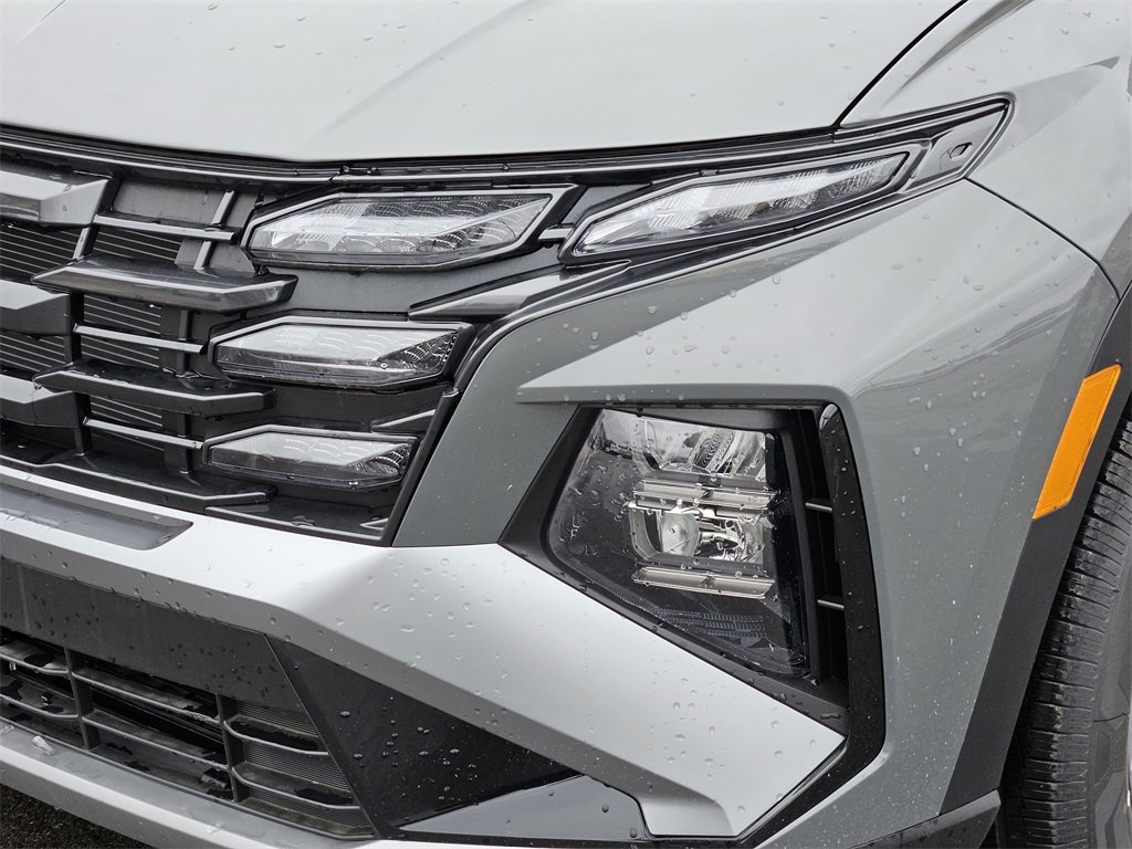 Used 2025 Hyundai Tucson SE image 5