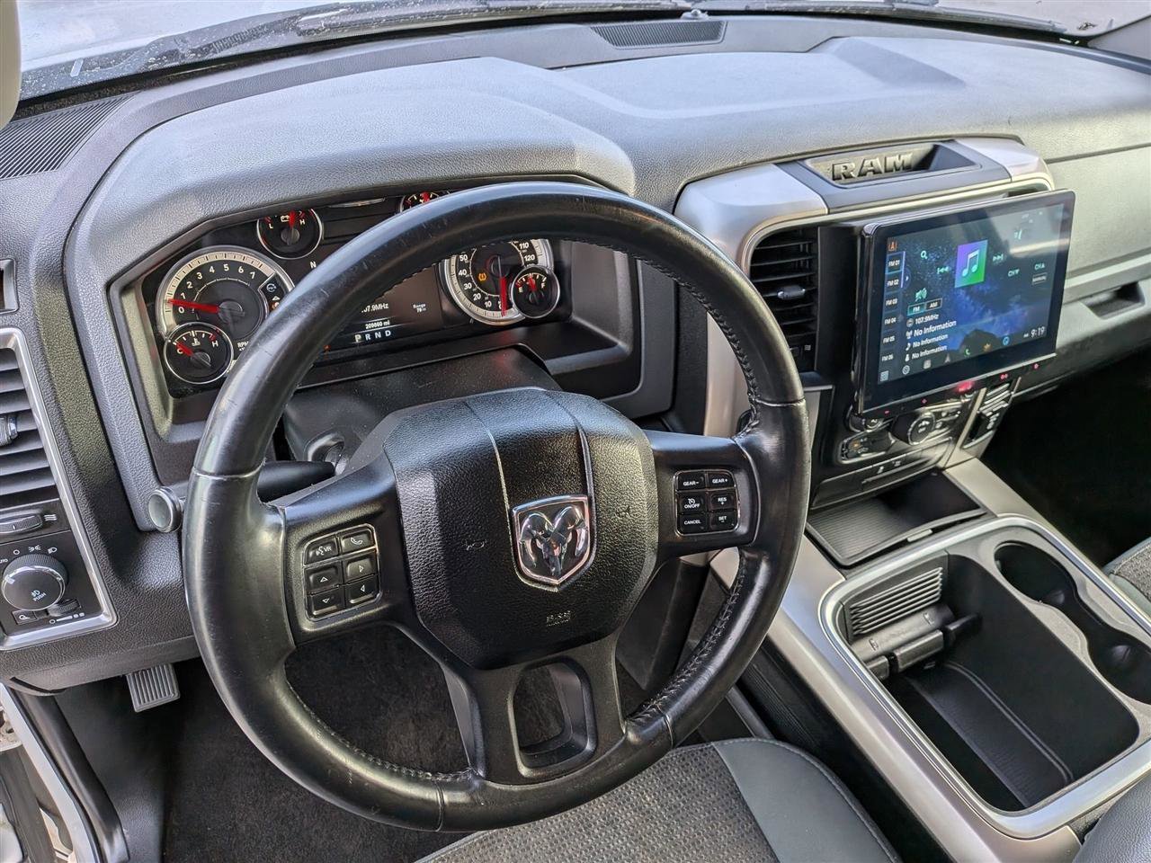 Used 2018 RAM 1500 SLT image 15