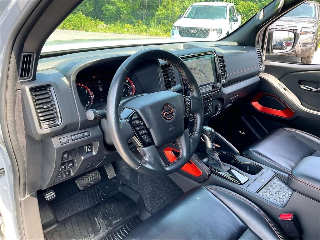 Used 2024 Nissan Frontier PRO-4X w/ Pro Premium Package AWD/4WD image 8