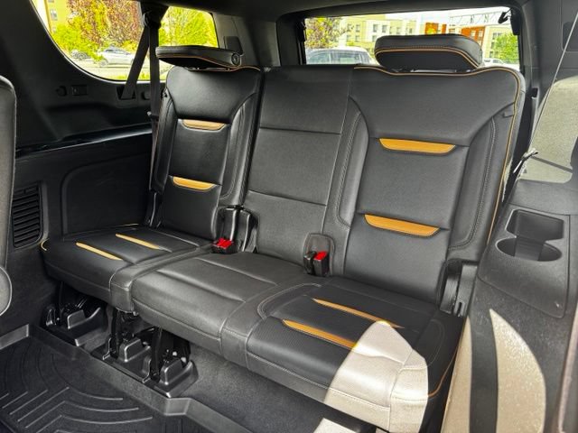 Used 2022 GMC Yukon XL AT4 w/ Max Trailering Package AWD/4WD image 11