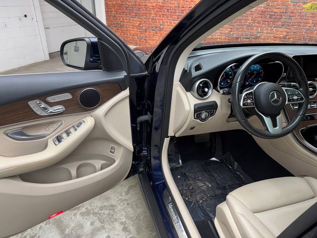 Certified 2022 Mercedes-Benz GLC 300 4MATIC image 9