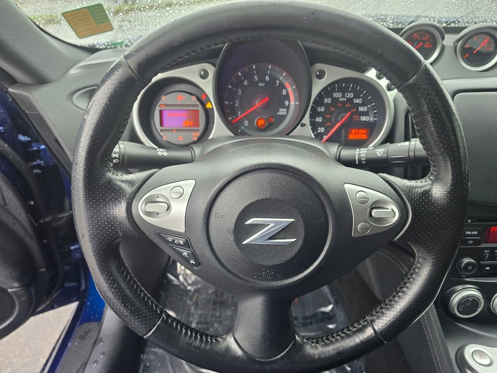 Used 2019 Nissan 370Z Coupe RWD image 14