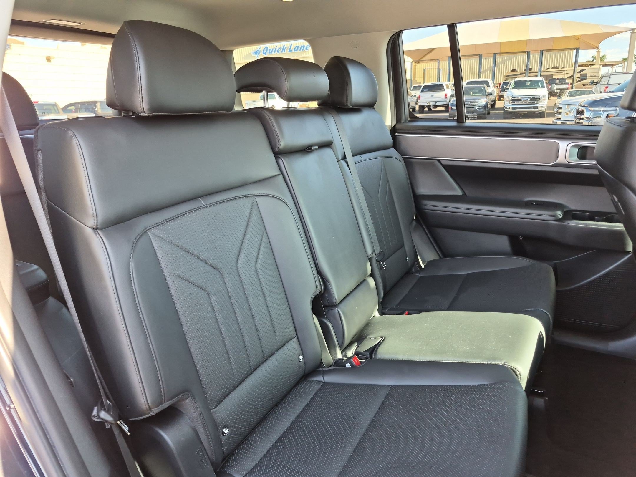 Used 2024 Hyundai Santa Fe SEL FWD image 24