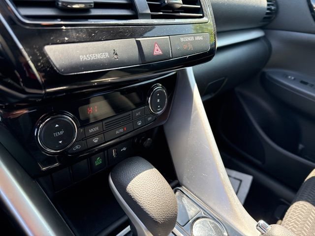 Used 2022 Mitsubishi Eclipse Cross ES image 29