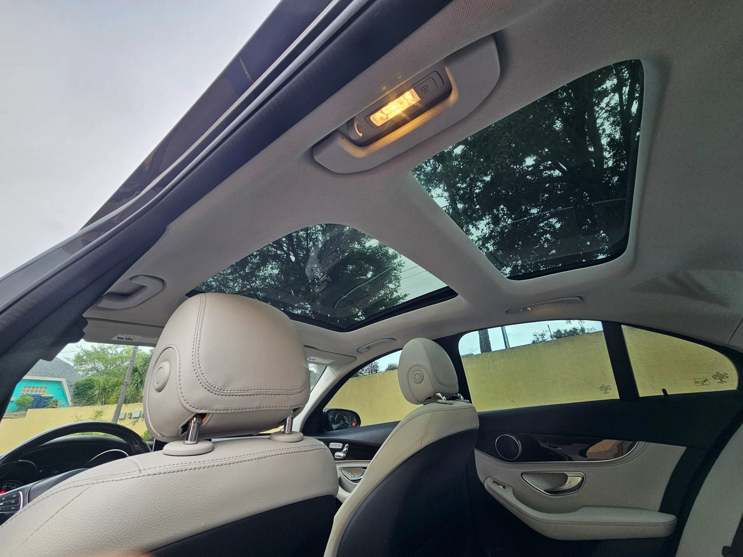 Used 2016 Mercedes-Benz C 300 4MATIC Sedan image 34