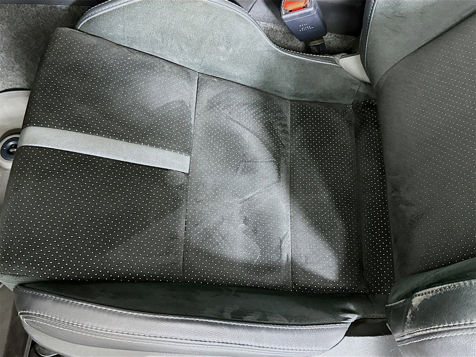 Used 2024 Toyota GR86 Premium image 18