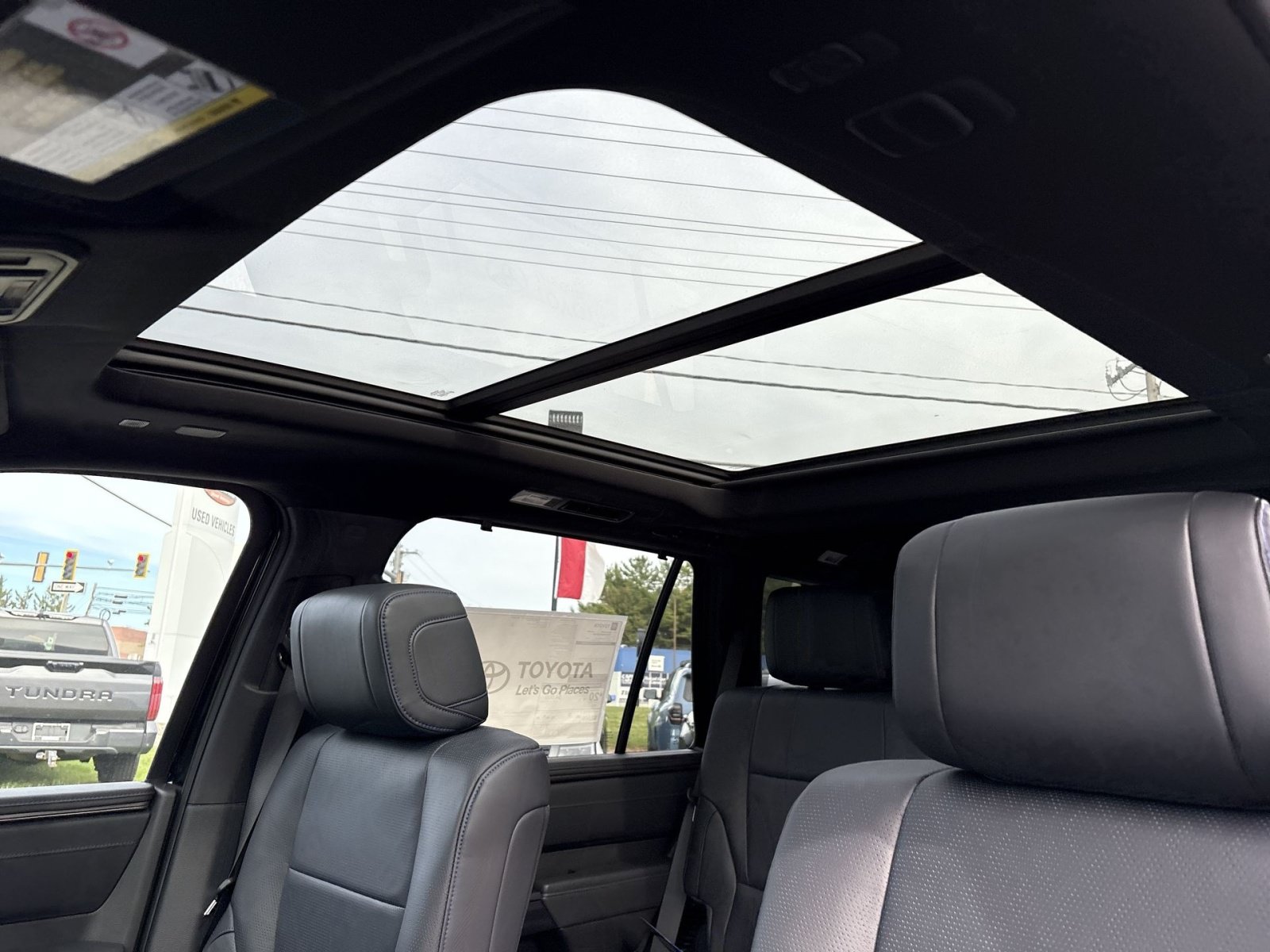 New 2026 Toyota Sequoia Platinum AWD/4WD image 24