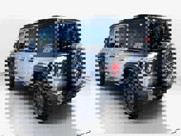 Used 2024 Jeep Wrangler Sport S image 5