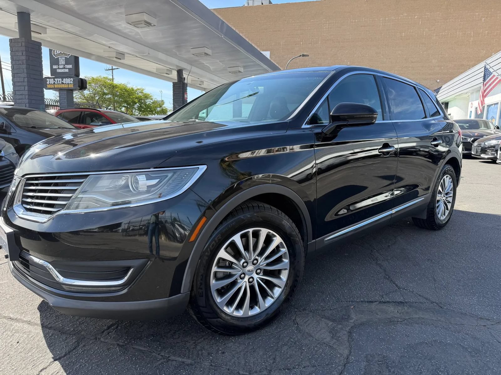 Used 2016 Lincoln MKX Select FWD image 5