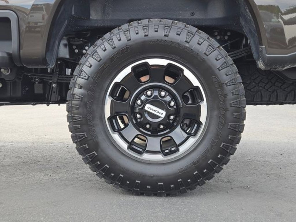 New 2025 Ford F350 King Ranch w/ Tremor Off-Road Package image 14