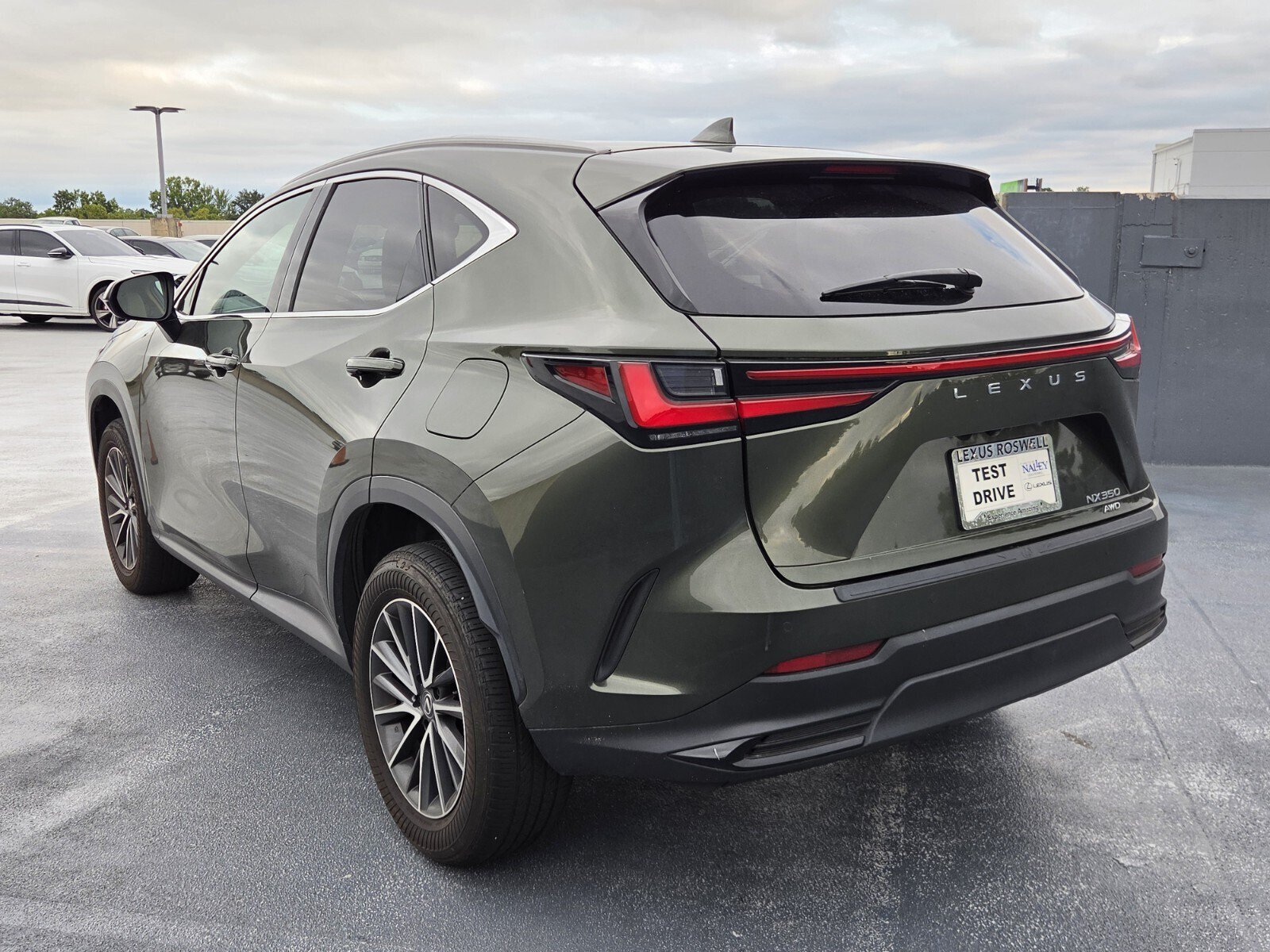 Used 2024 Lexus NX 350 AWD image 3