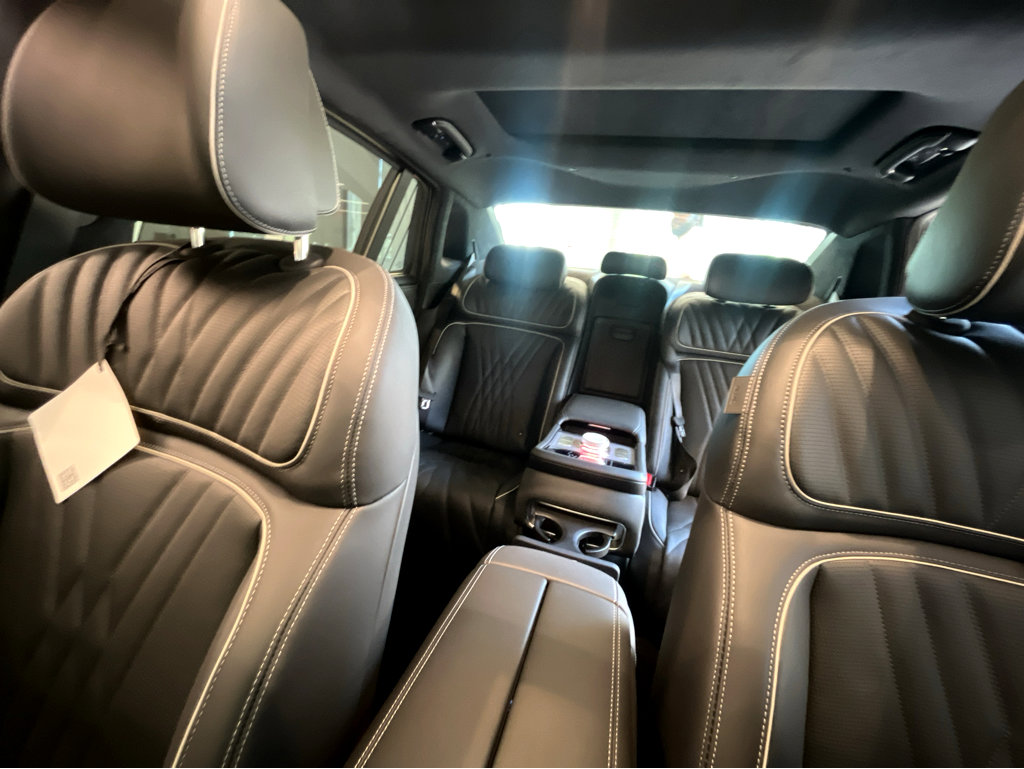 New 2025 Genesis G90 3.5T image 4
