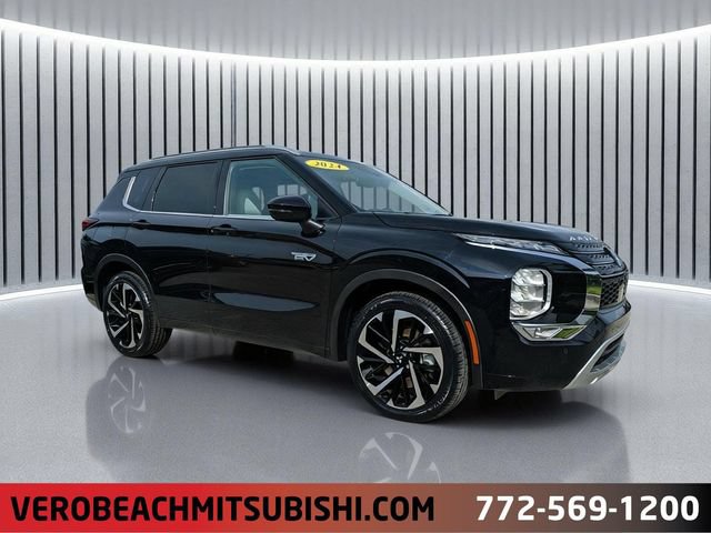 Used 2024 Mitsubishi Outlander SEL AWD/4WD image 1