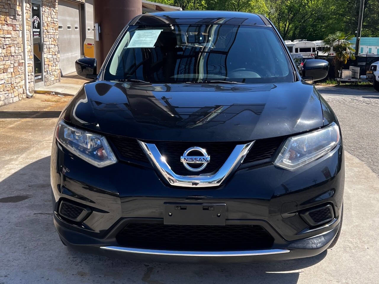 Used 2016 Nissan Rogue S image 9