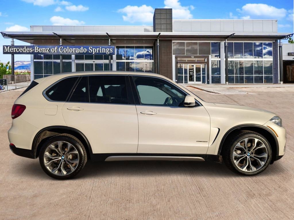 Used 2018 BMW X5 xDrive50i w/ Executive Package image 4