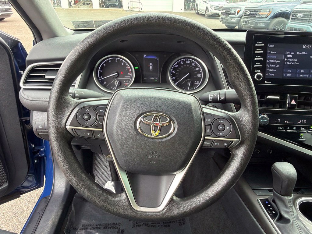 Used 2023 Toyota Camry LE w/ Convenience Package FWD image 22